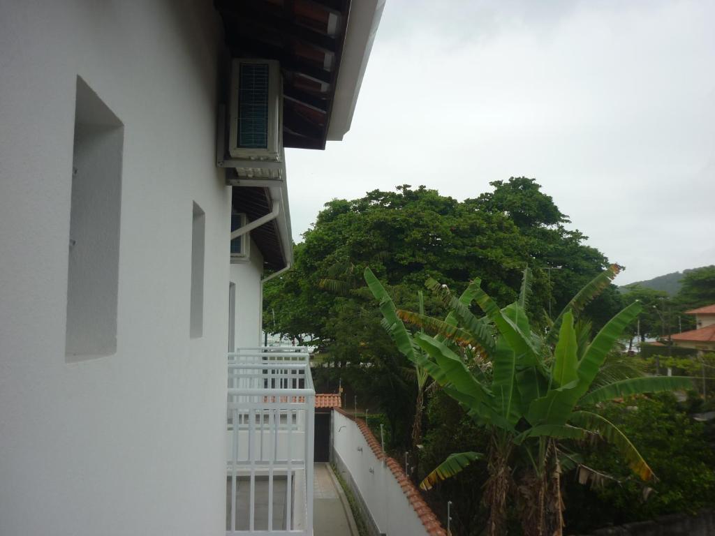 Praia Do Guaiuba Guest house Guaruja